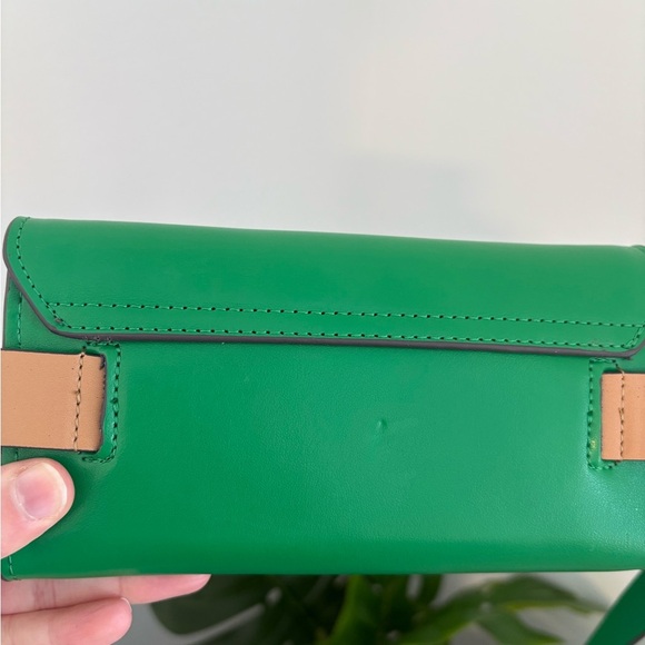 NWT Kate Spade New York Green Bow Leather Everyday Belt Bag Fanny Pack Size L/XL - Picture 13 of 15